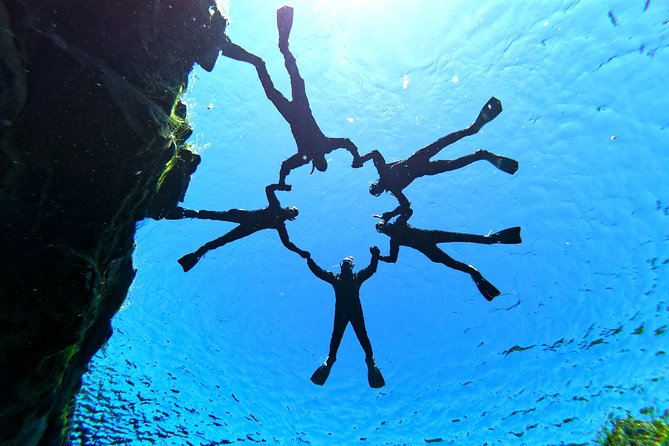 Silfra Drysuit Snorkeling with Free Photos - Meet on Location - Photos without carrying a camera
