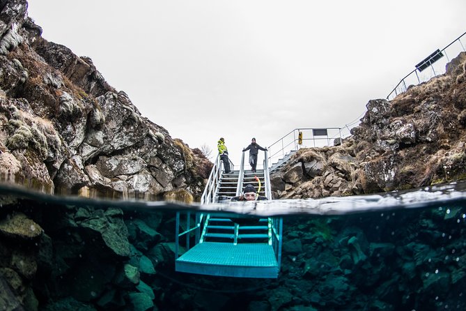 Silfra: Snorkeling Between Tectonic Plates Pick Up from Reykjavik - The cold water reality