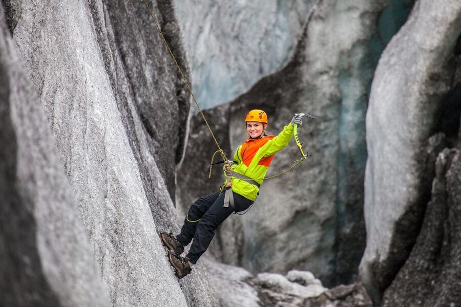 Skaftafell: Glacier Hike and Ice Climbing Guided Experience - Key points about the glacier and climbing experience