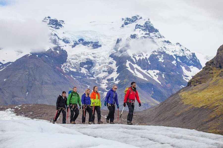 Skaftafell: Glacier Hike and Ice Climbing Guided Experience - Practical advice for a better day on the ice