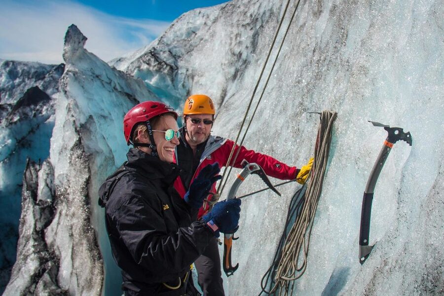 Skaftafell: Glacier Hike and Ice Climbing Guided Experience - Walking onto Falljökull