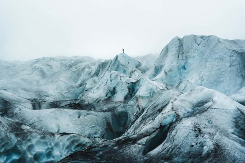 Skaftafell: Half-Day Vatnajökull National Park Glacier Hike - The guide makes the difference