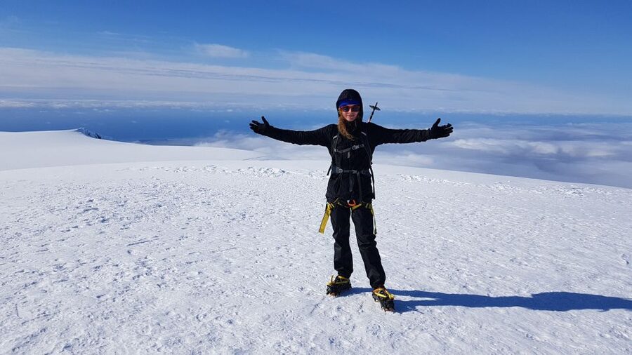 Skaftafell: Hvannadalshnjúkur Glacier Guided Hike - What the $766 price really buys