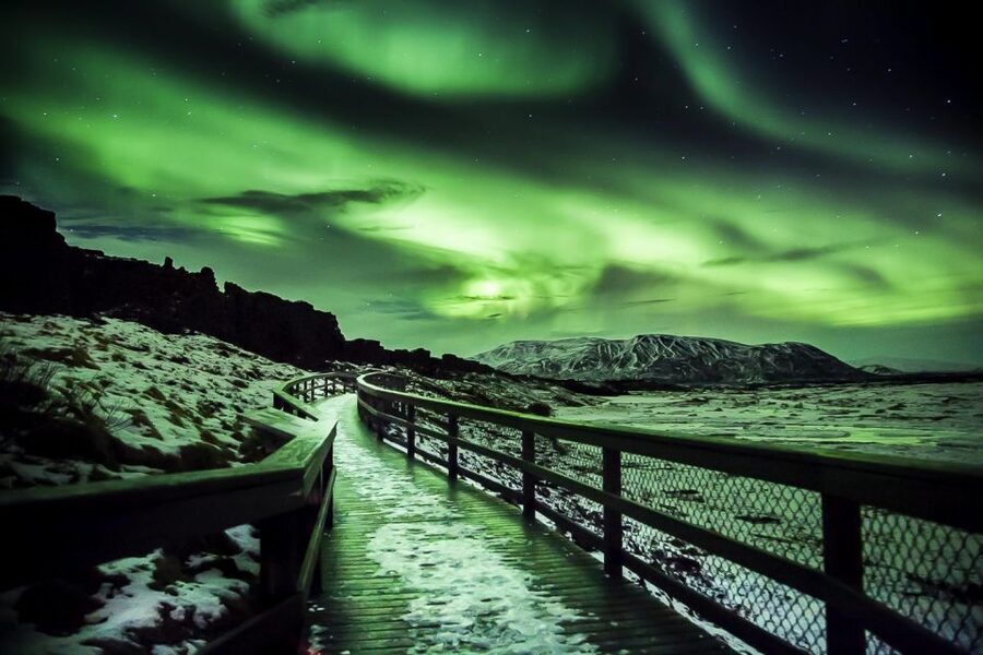 Small-Group Premium Northern Lights Tour from Reykjavik - Chasing clearer skies across Iceland’s night
