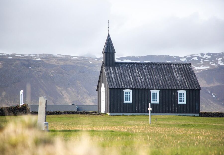 Snaefellsnes Peninsula and Kirkjufell Small-Group Tour - Guide quality can shape the whole day