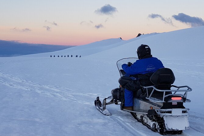 Snowmobile tour on Vatnajökull - One hour on Vatnajökull