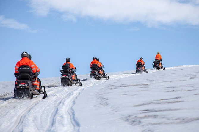 Snowmobiling Experience on Mýrdalsjökull Glacier - Getting dressed for Icelandic wind
