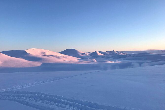 Snowmobiling on Eyjafjallajökull - Starting near Seljalandsfoss at Brú Base Camp