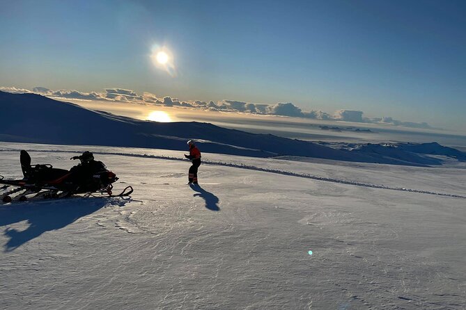 Snowmobiling on Eyjafjallajökull - Starting at Brú Base Camp on Road 249