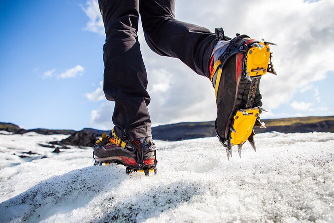 Sólheimajökull Glacier Hike – Adventure in a Small Group - Stepping onto Sólheimajökull
