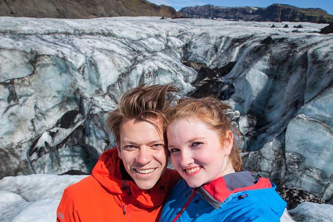 Sólheimajökull Glacier Hike – Adventure in a Small Group - Weather, clothing, and what to pack