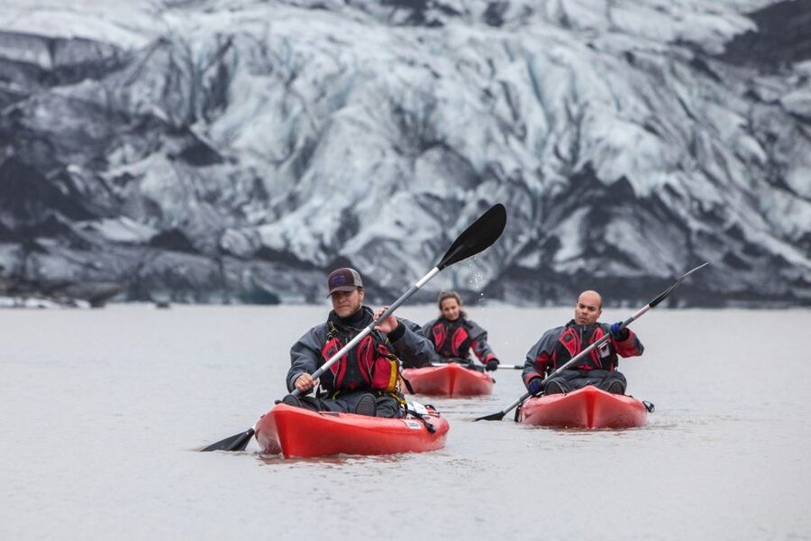 Sólheimajökull: Guided Kayaking Tour on the Glacier Lagoon - Practical packing advice