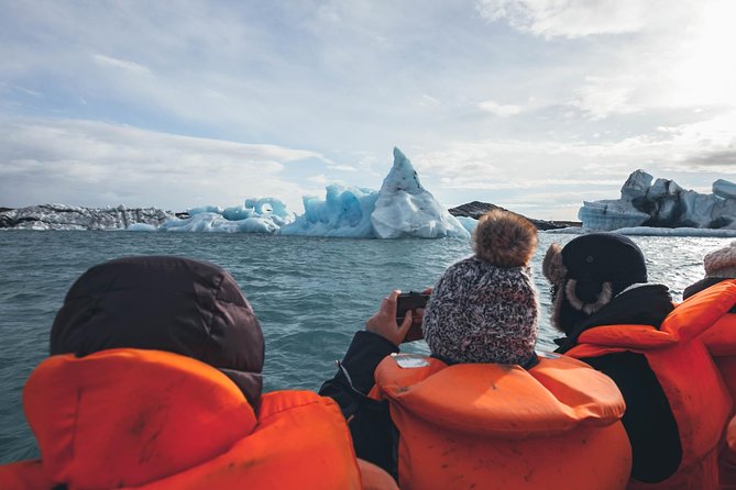 South Coast, Diamond Beach and Glacier Lagoon Day Tour - Jökulsárlón Glacier Lagoon and Diamond Beach