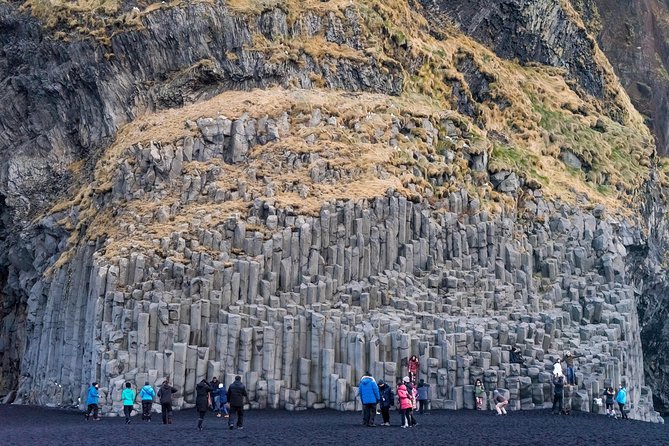 South Coast, Glacier Hike & Northern Lights from Reykjavik - What to expect from the Northern Lights