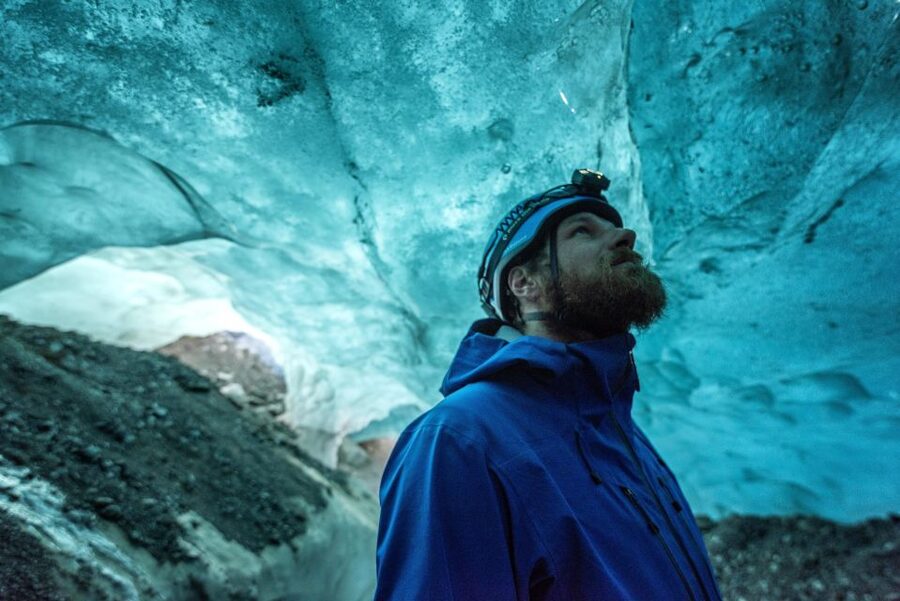 South Coast Iceland: 2-Day Blue Ice Cave & Jokulsarlon Tour - Walking into a blue ice cave