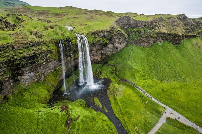 South Coast, Reynisfjara Beach & Waterfalls Small-Group Day Trip from Reykjavik - Skógafoss delivers the big waterfall moment