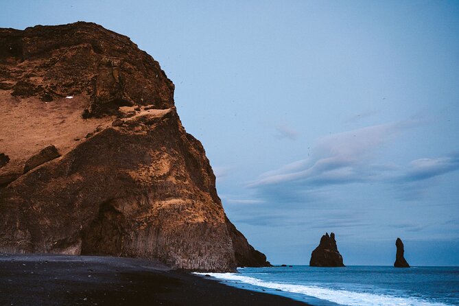 SOUTH COAST : The Discovery - Skógafoss brings the first big Iceland moment