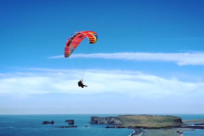 Tandem Paragliding Flights from Vik - Morning or afternoon: choosing the smarter slot