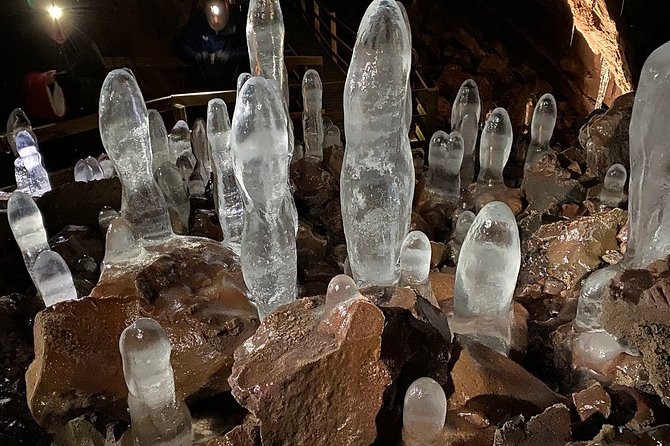 The Cave Explorer - Why a lava cave belongs on your Iceland route