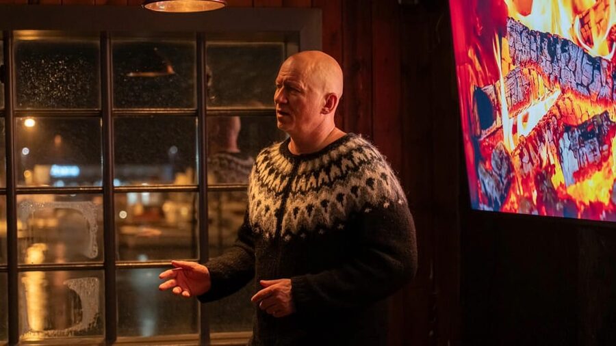 The Icelandic Storyteller - The atmosphere: intimate, informal, and occasionally eerie