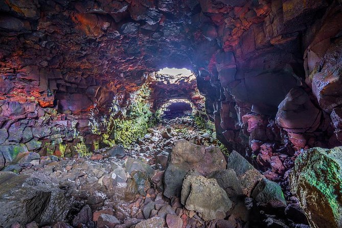 The Lava Tunnel Tour - Raufarhólshellir - Walking conditions: easy, but not effortless