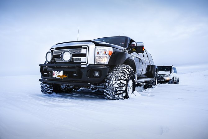 The Silver Circle and Glacier Visit - The Super Jeep and the role of the guide