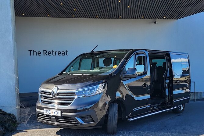 Transfer from Reykjavik - Private airport transfer to KEF Airport - What pickup feels like at your hotel