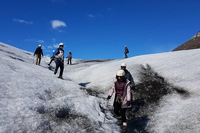 Vatnajökull Glacier Walk from Hali - Learning to walk safely on the ice