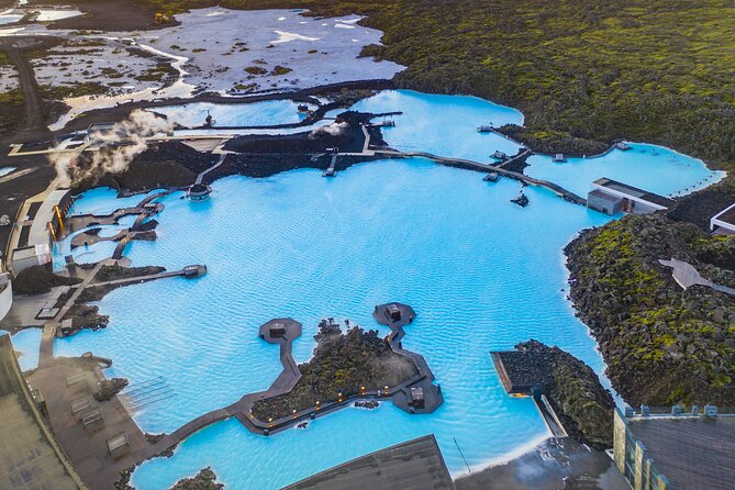 Volcano Hike and Blue Lagoon Including Admission Small Group Tour - Guides make a big difference